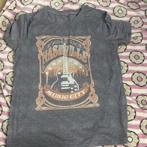 Gray Nashville Music City women’s T-Shirt